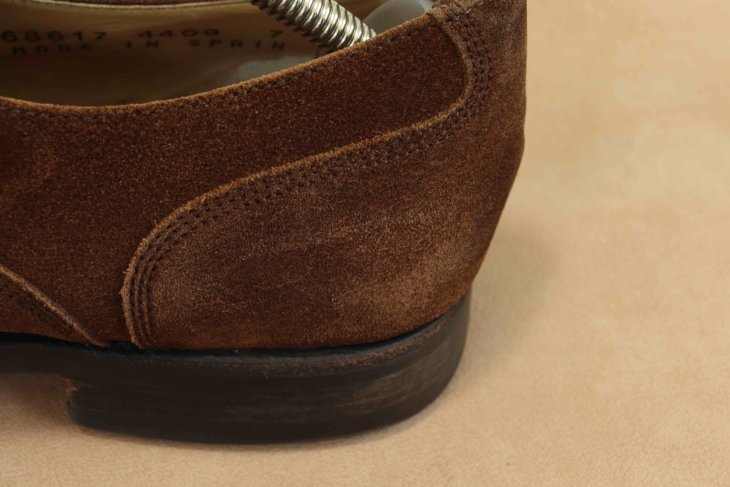 スエード靴の汚れやシミの洗い方 丸洗い 革靴 スニーカー パンプス Kutsumedia