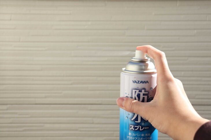 革靴に防水スプレーをかける頻度とタイミング